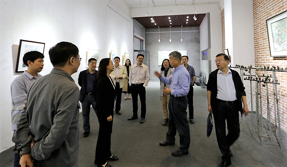 青海省廣播電影電視局局長申紅興一行調(diào)研山影集團 青海省廣播電影電視局局長申紅興一行調(diào)研山影集團